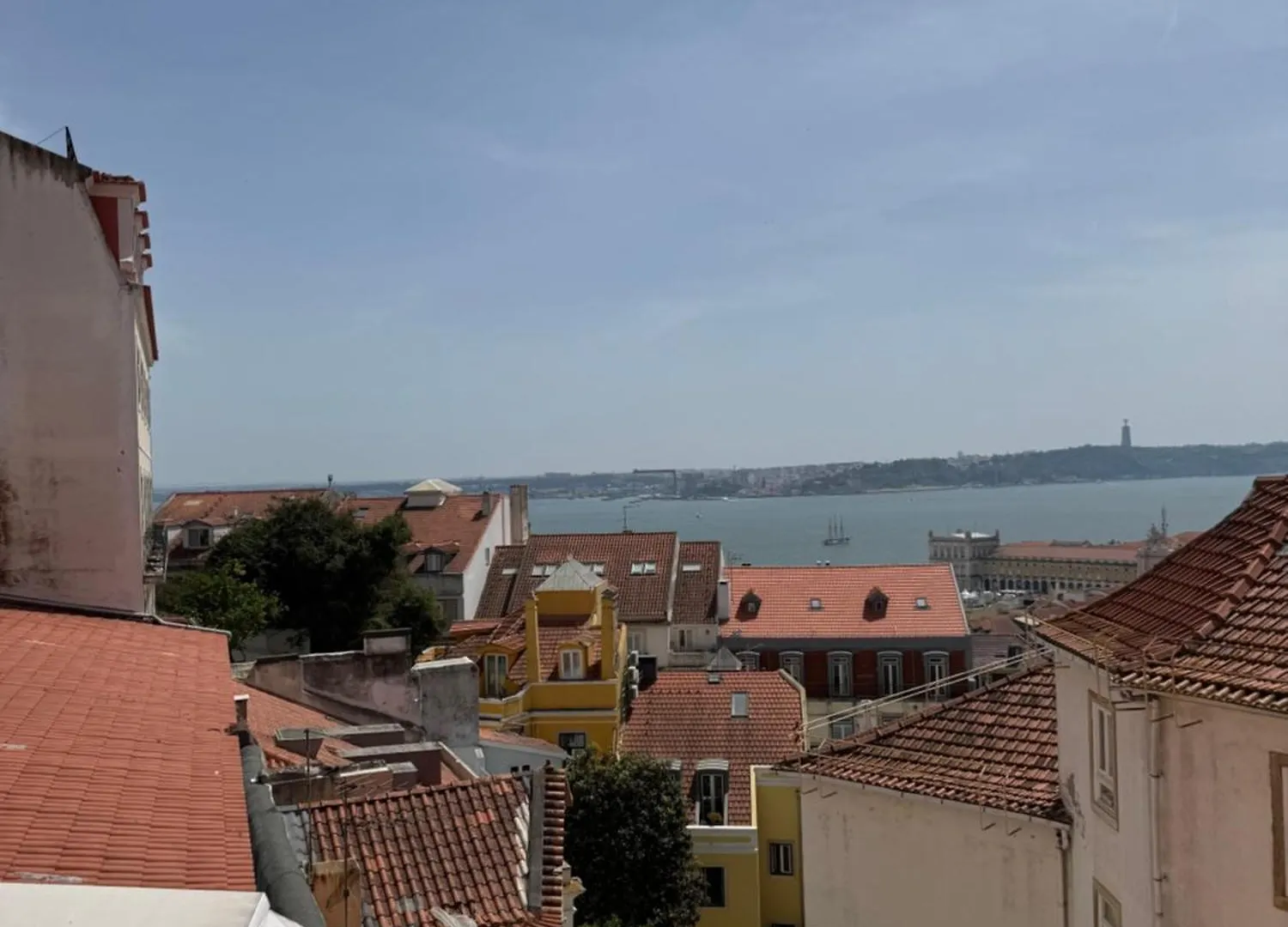 Little Dream For 5 In The Heart Of Lisbon Appartement